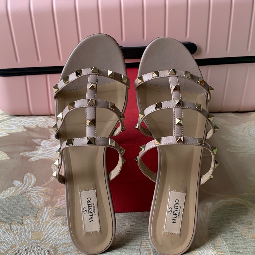 Valentino flats. Beautiful prouder and gold flats, worn a few times.